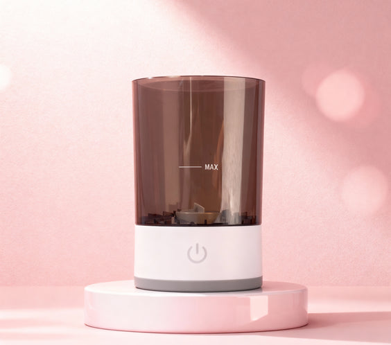 Automatic makeup brush cleaner