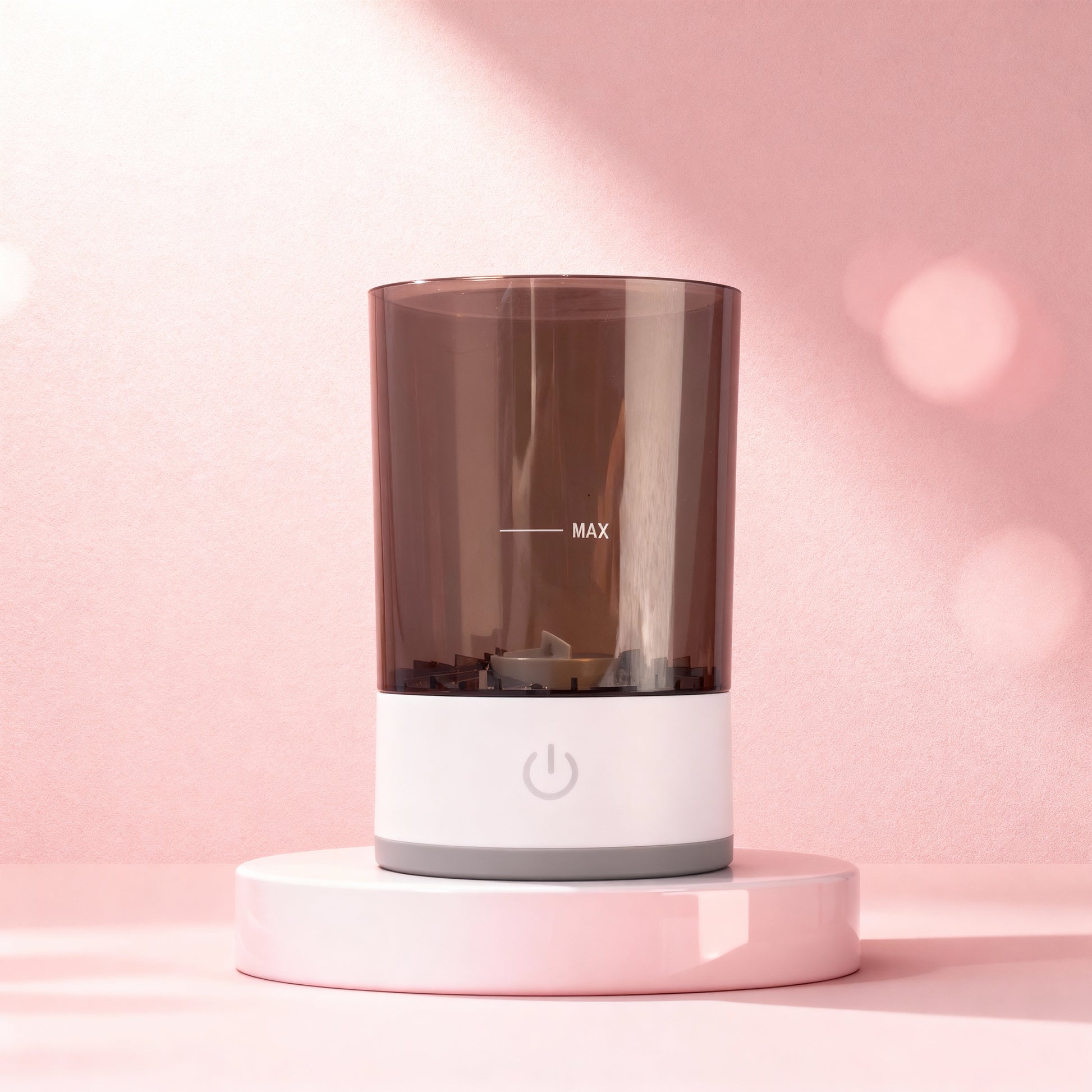 Automatic makeup brush cleaner